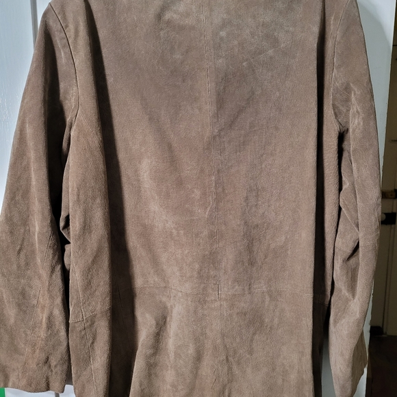 Suede Leather Jacket 🧥 - Picture 9 of 12